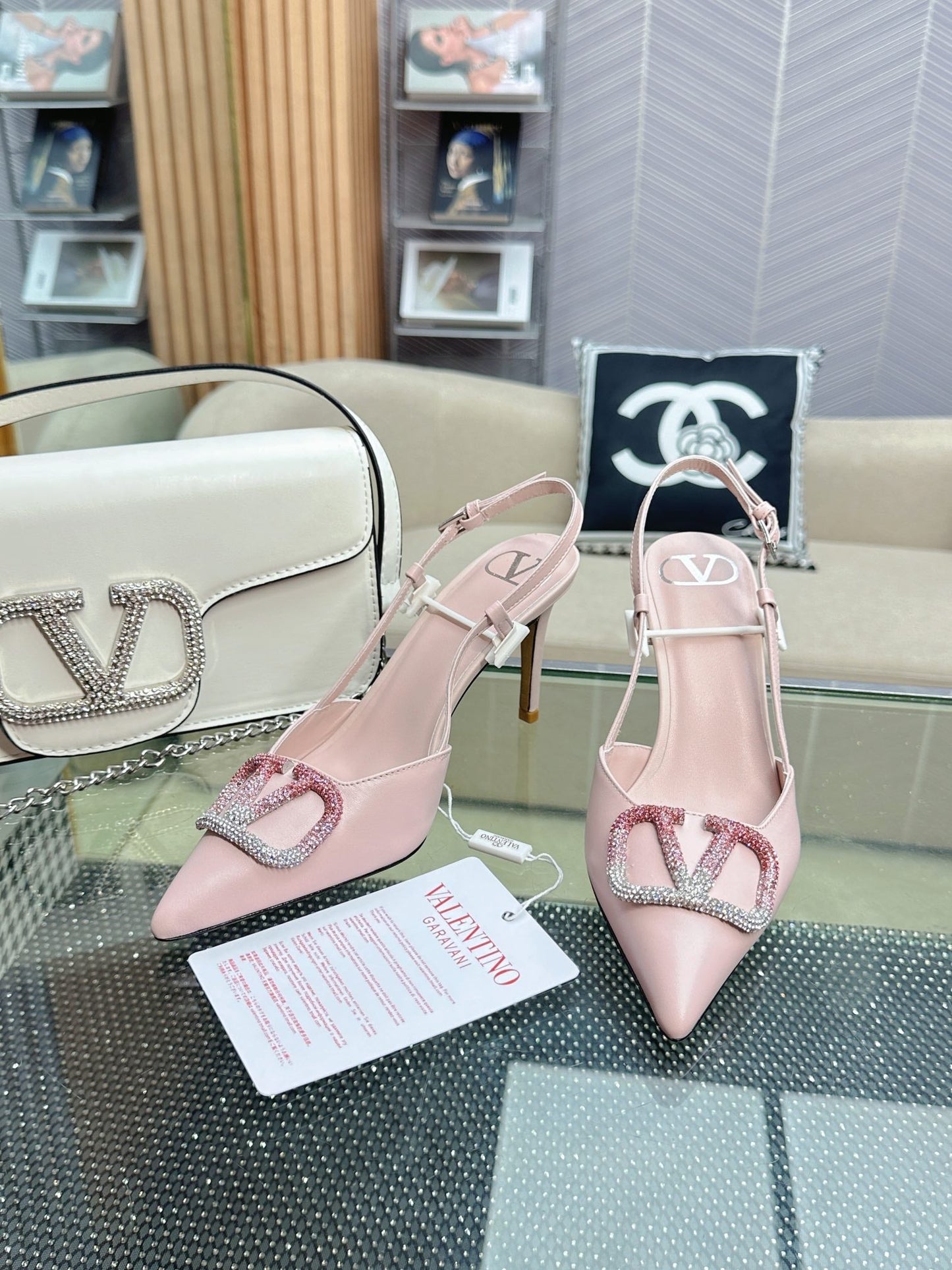 VLOGO SLINGBACK PUMP IN PASTEL PINK CALFSKIN LEATHER