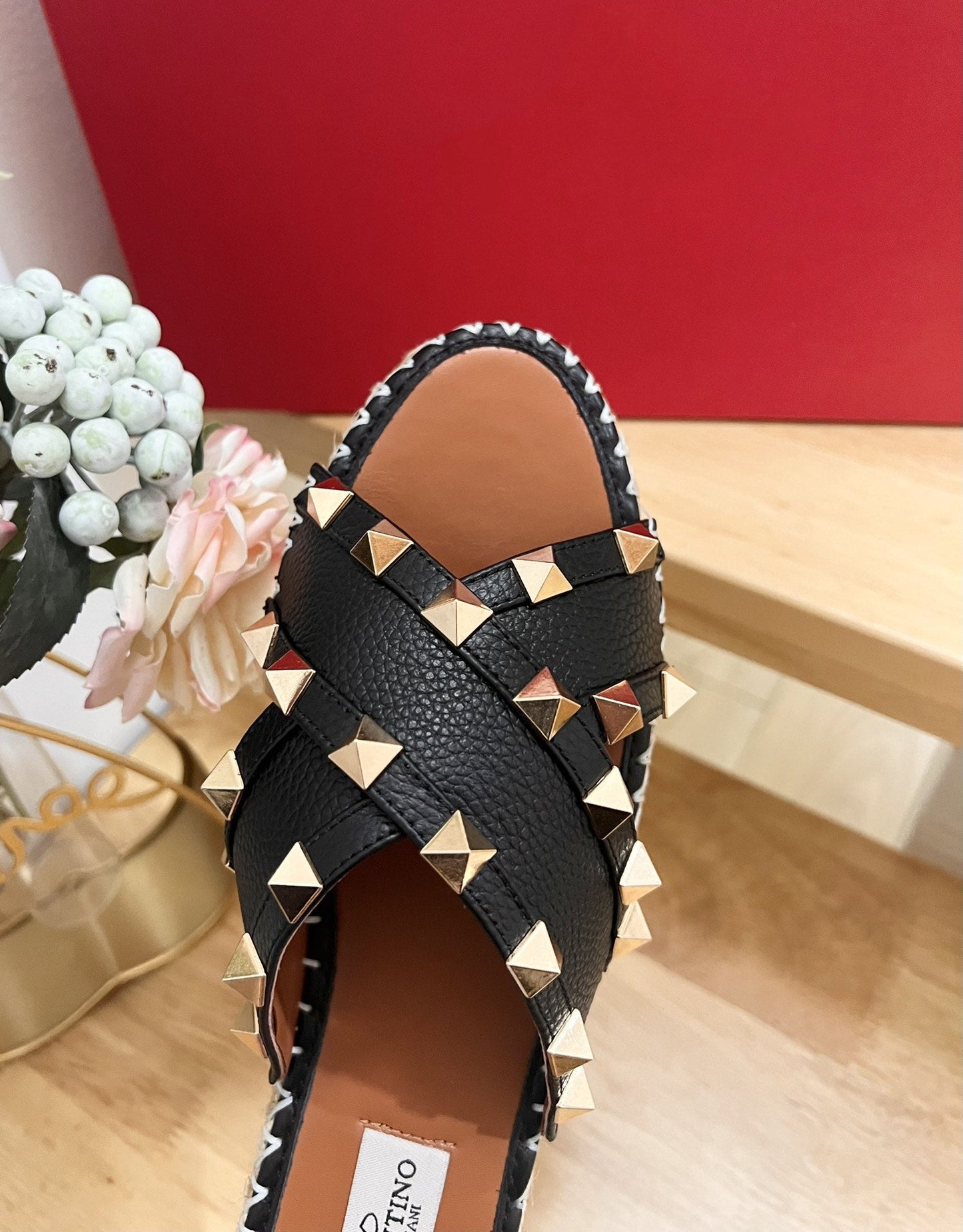 Rockstud Crisscross Espadrilles 20mm Sandal Wedges Black Tan