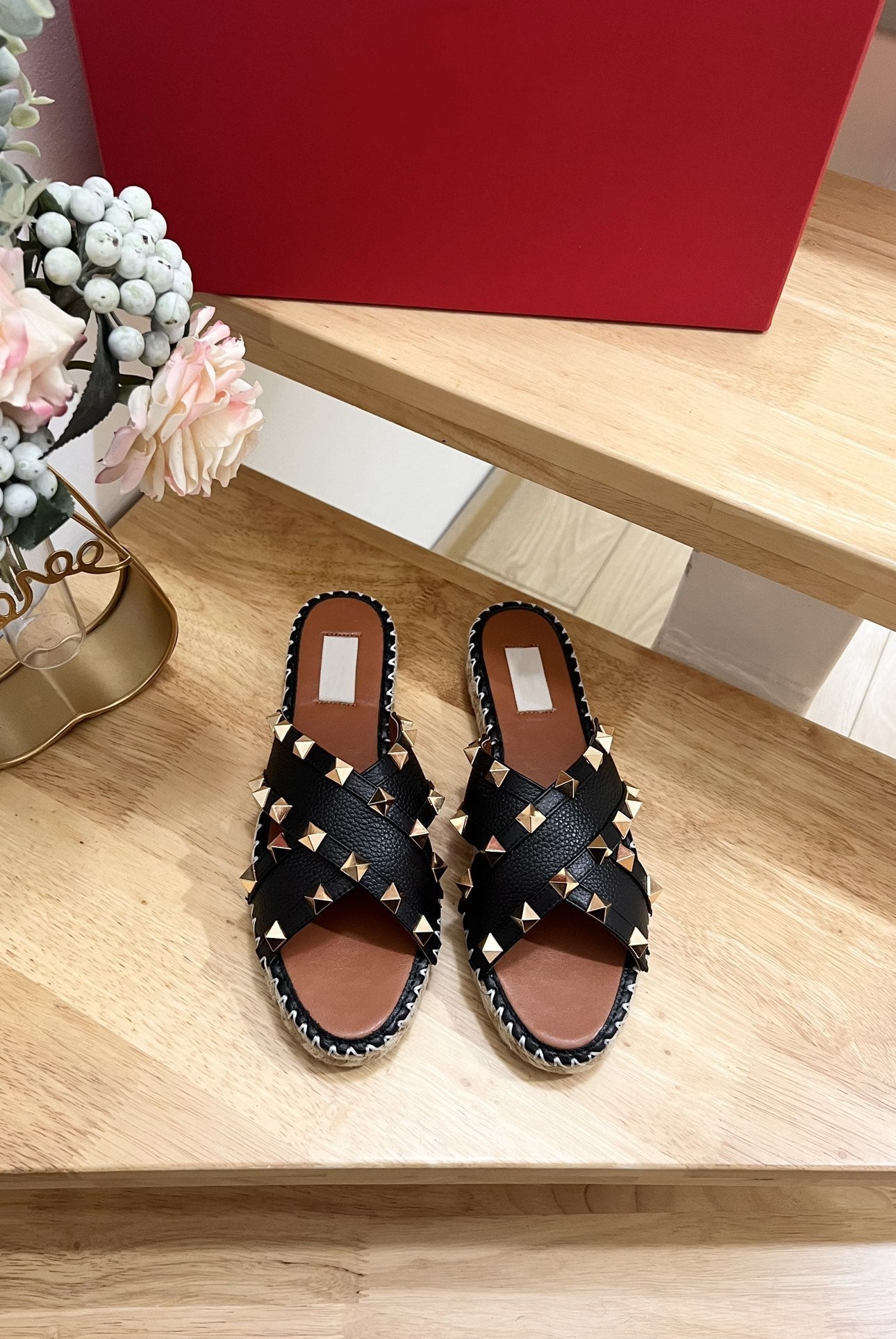 Rockstud Crisscross Espadrilles 20mm Sandal Wedges Black Tan