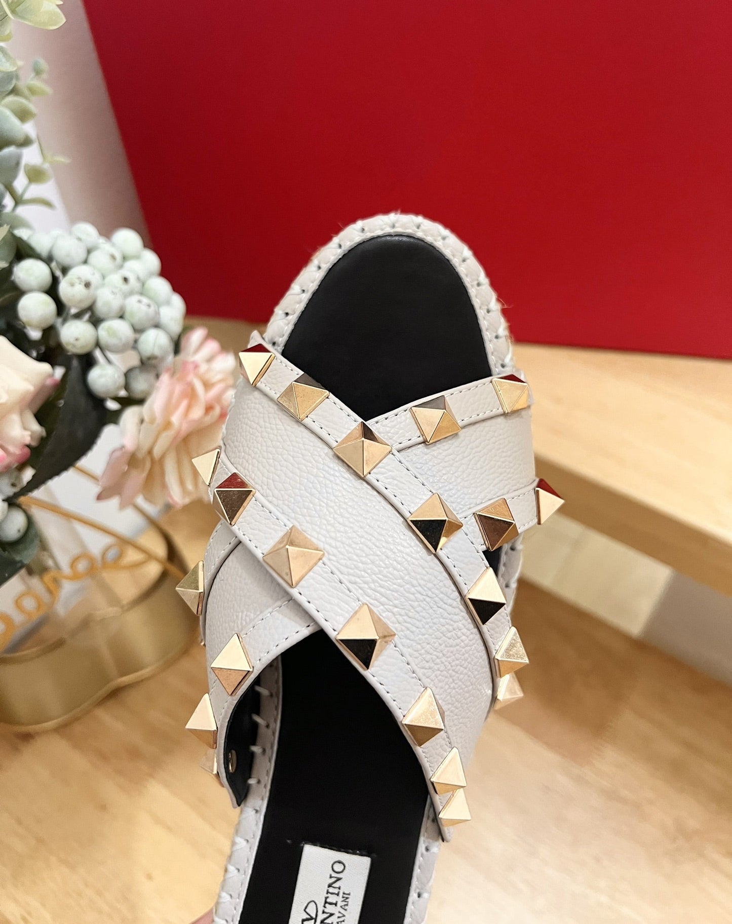 Rockstud Crisscross Espadrilles 20mm Sandal Wedges Ivory