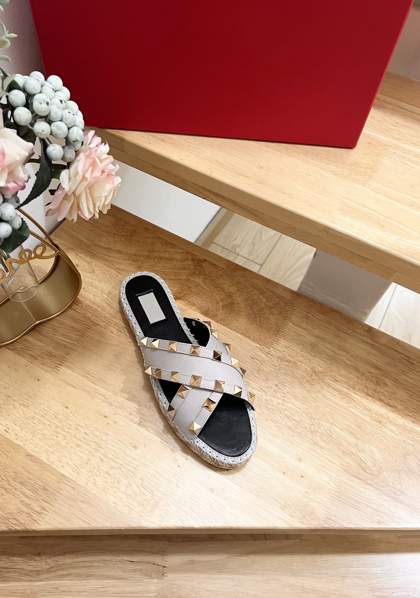 Rockstud Crisscross Espadrilles 20mm Sandal Wedges Ivory