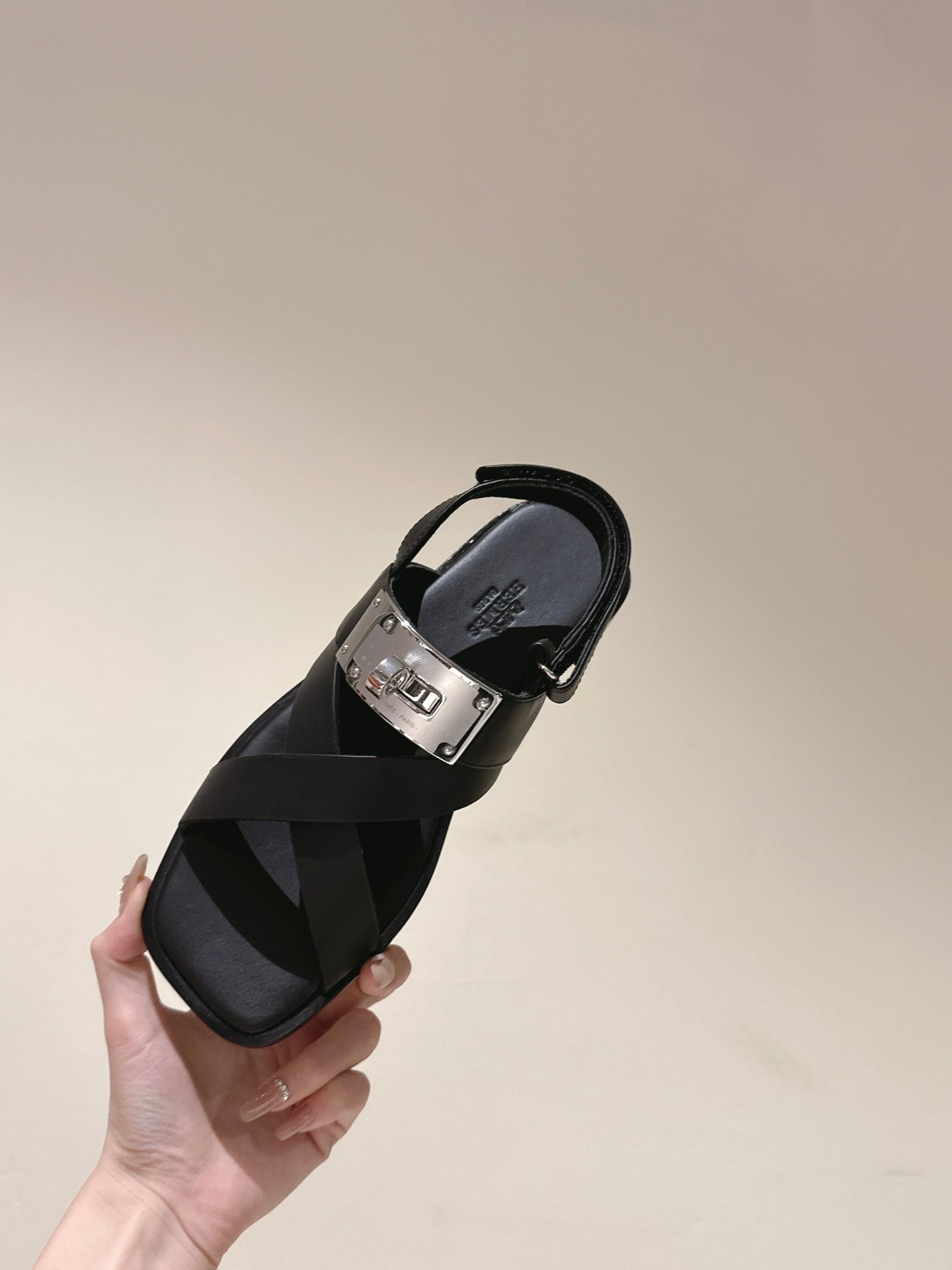 Sandal Ines Black Lambskin