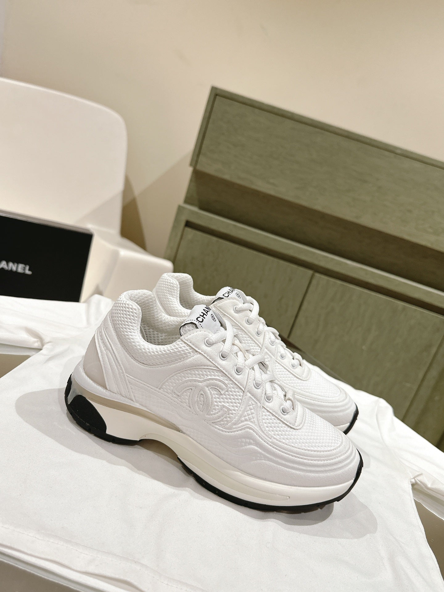 cc trainer white fabric