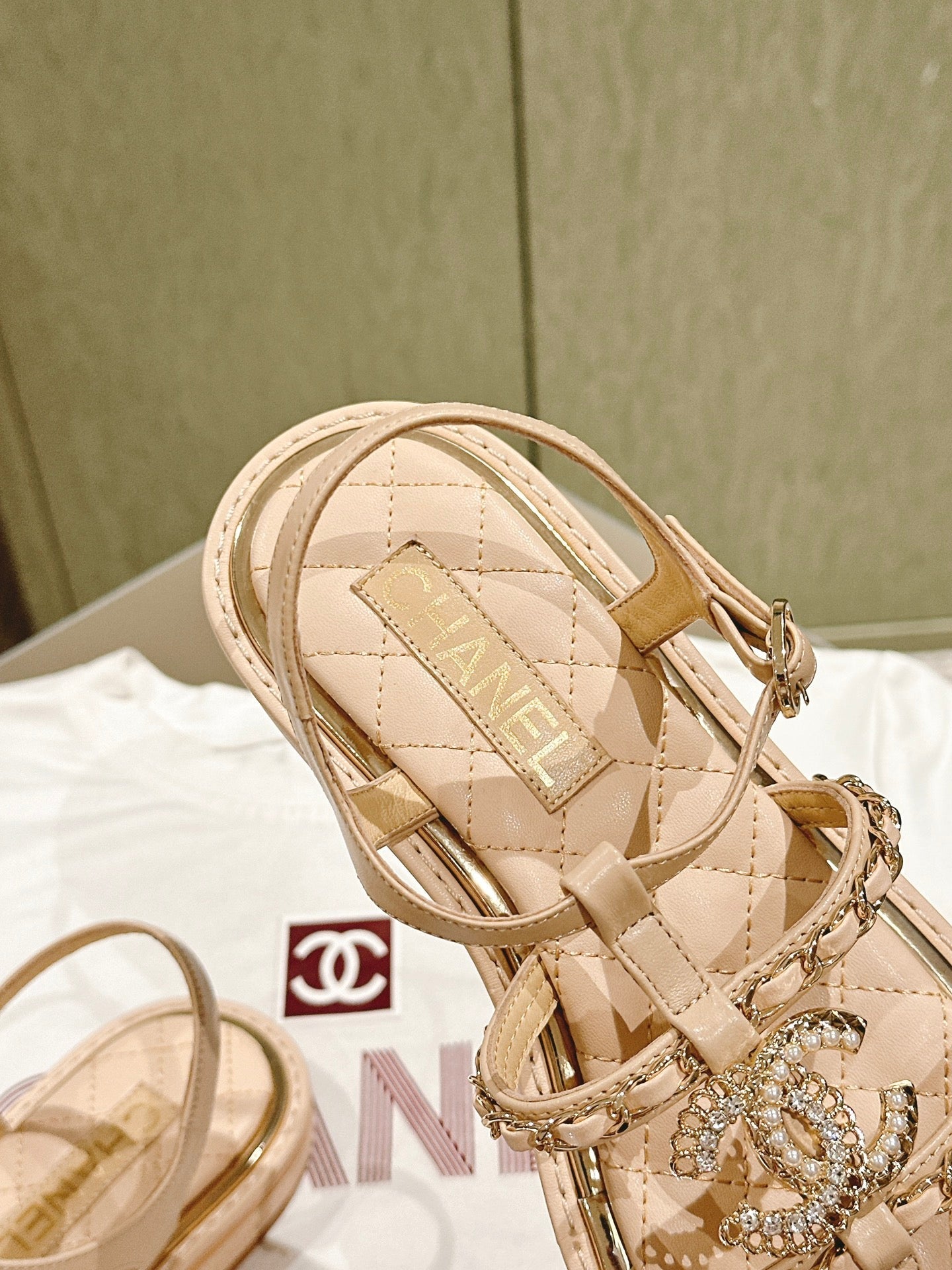 sandal leather strap beige quilted calfskin