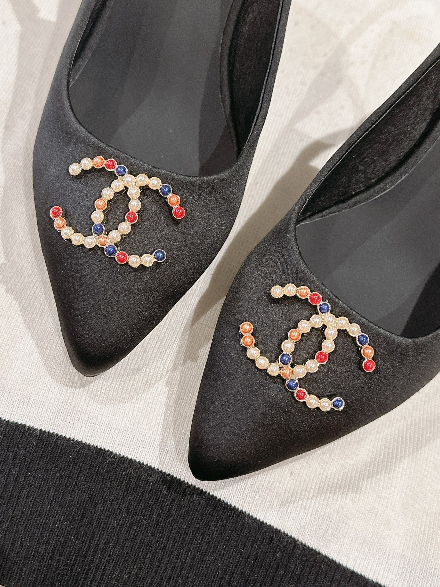 slingbacks 75 black satin multicolor logo