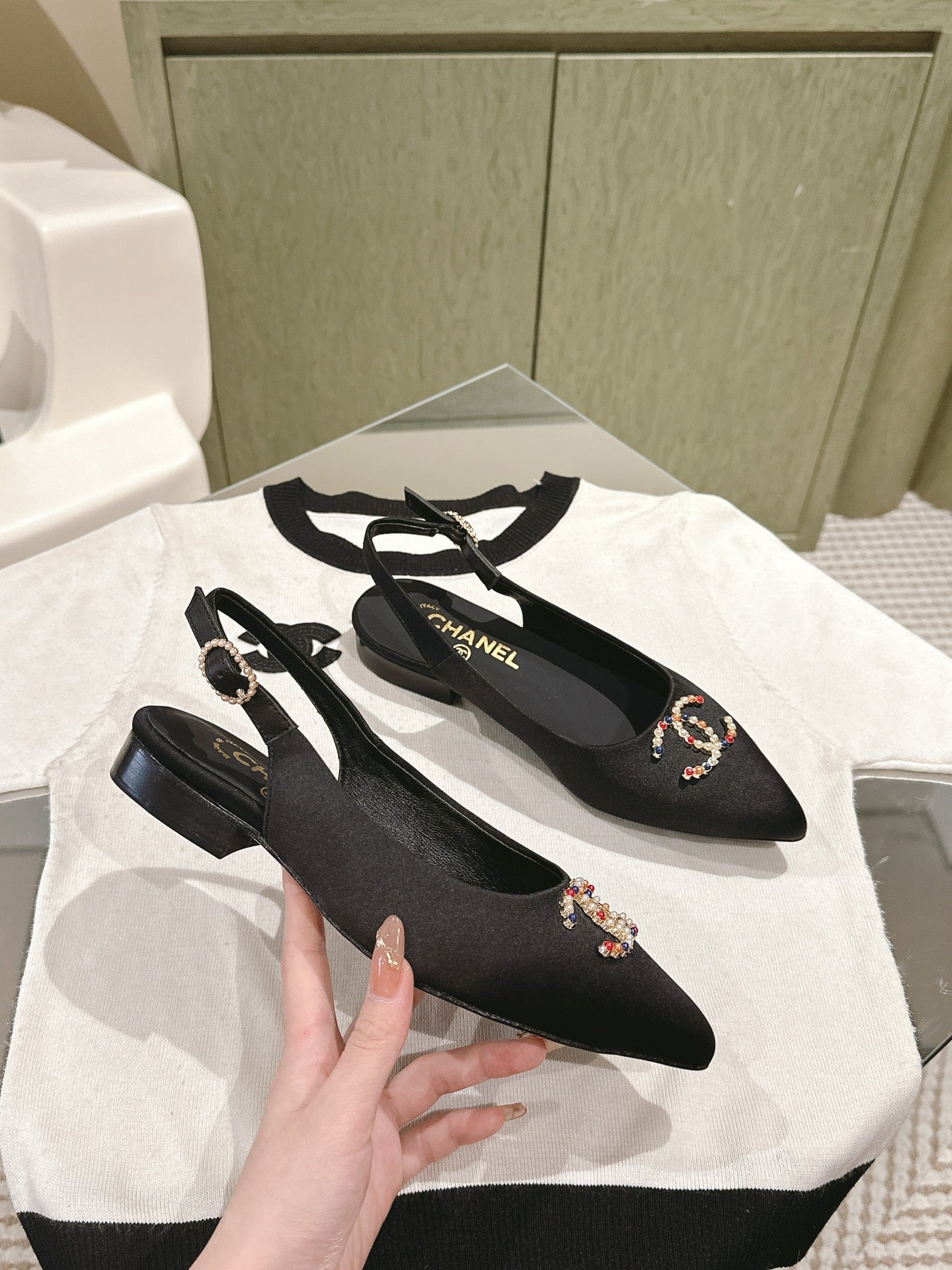 slingbacks flat black satin multicolor logo