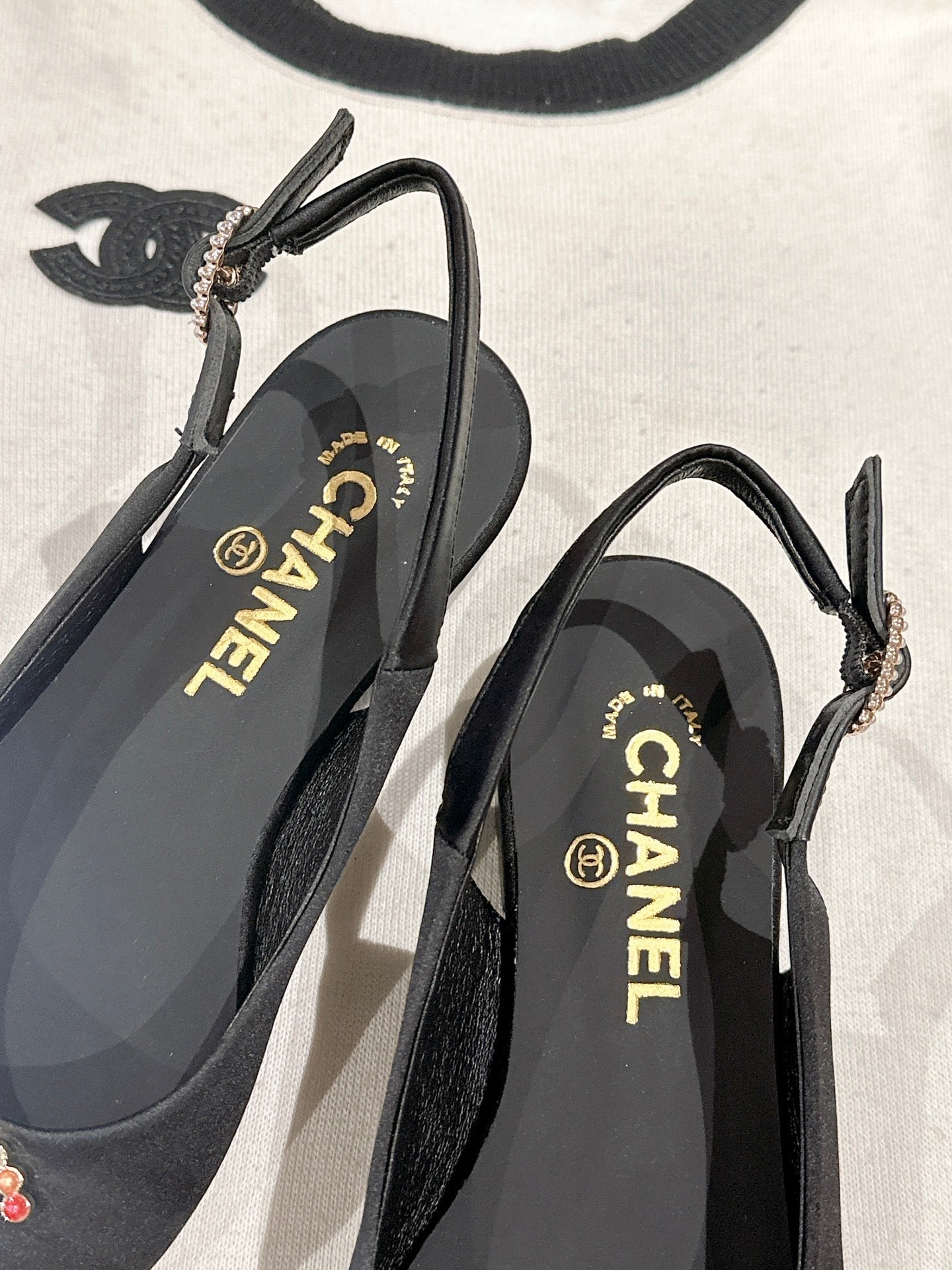 slingbacks flat black satin multicolor logo