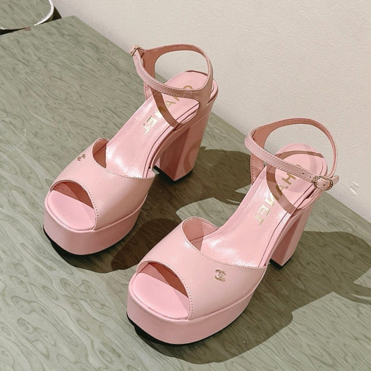 CC HIGH SANDAL LIGHT PINK CALFSKIN