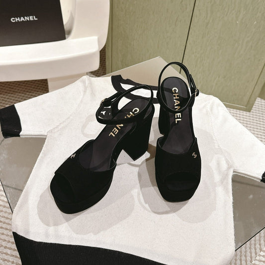 CC HIGH SANDAL BLACK SUEDE CALFSKIN