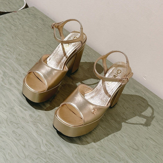 CC HIGH SANDAL GOLDEN CALFSKIN