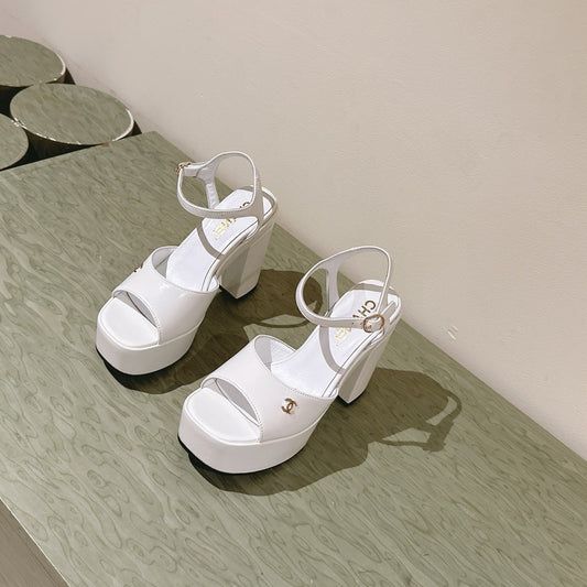 CC HIGH SANDAL WHITE CALFSKIN