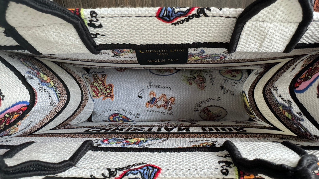 Small CD Book Tote 26.5cm White Multicolor Dragon Zodiac Embroidery