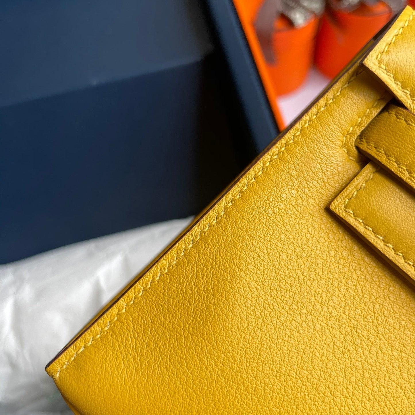 HM Kelly Pochette 22cm Yellow Swift Silver Hardware