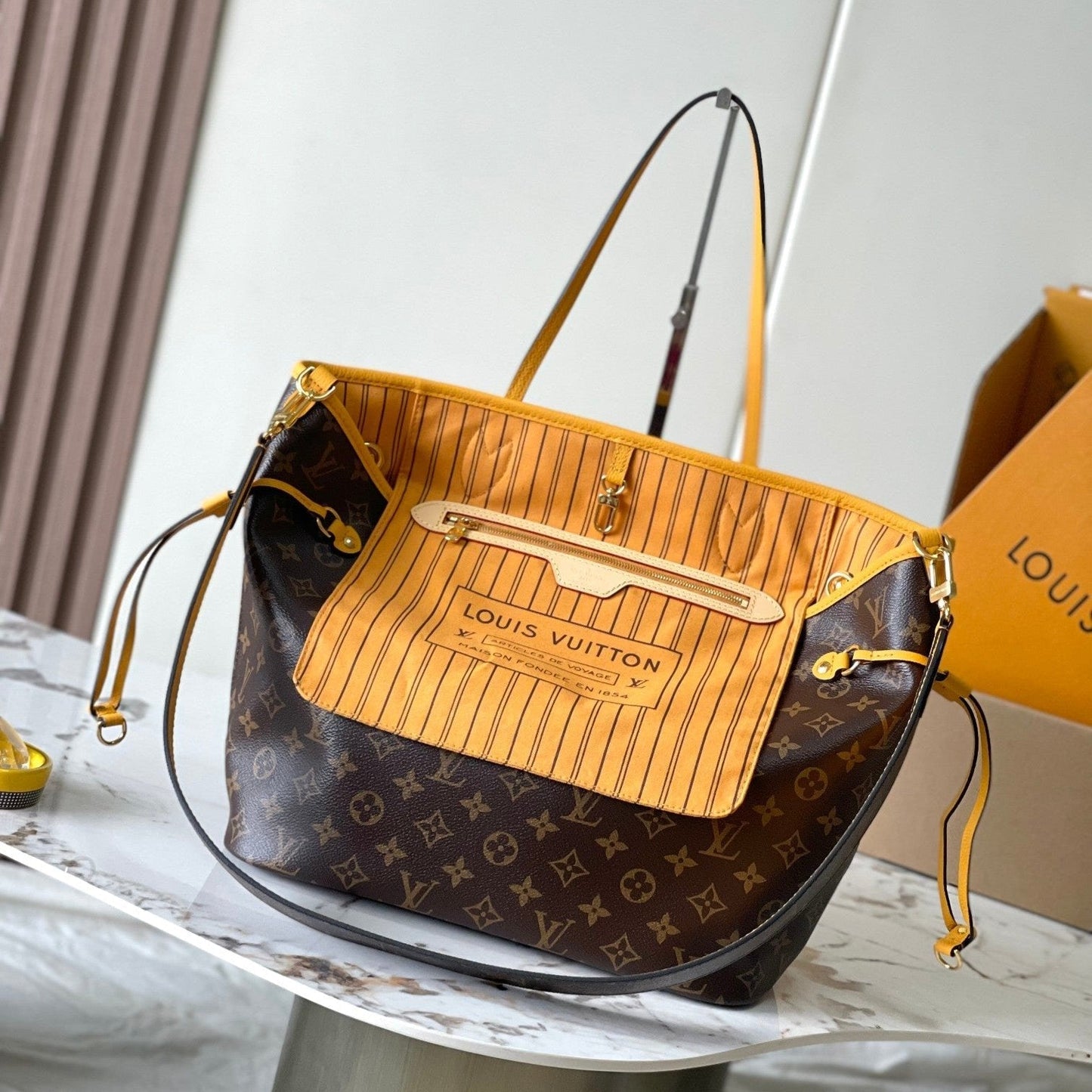 Reversible Neverfull MM 31 Inside Out Gold Handle