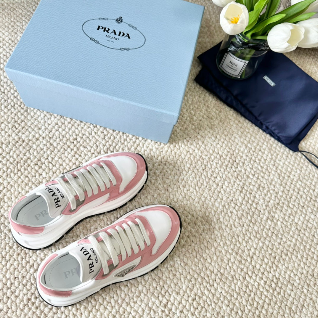 PRA THICK SOLE SNEAKER WHITE AND PINK CALFSKIN