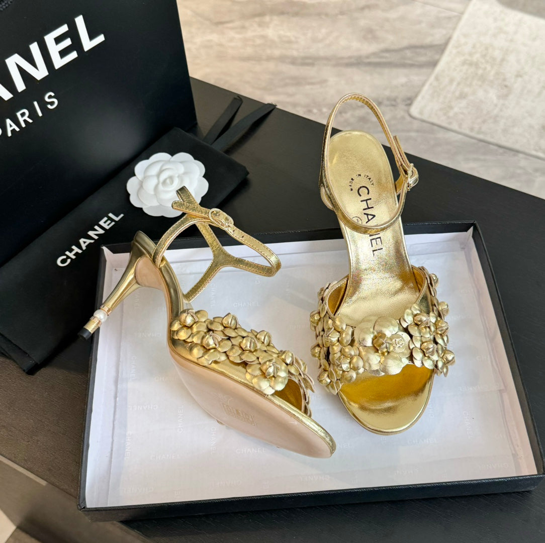 cc camelia sandal 80 gold metalic calfskin