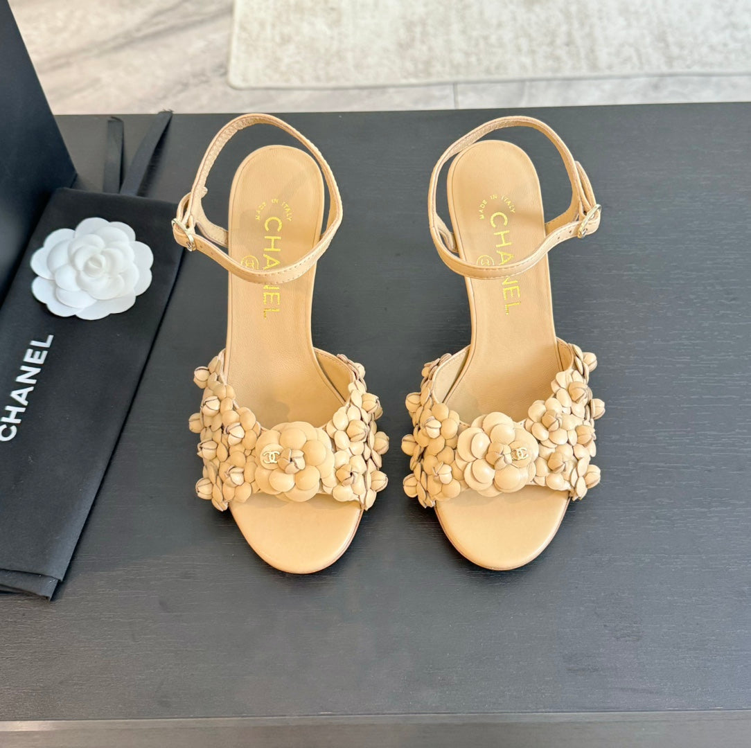 cc camelia sandal 80 beige calfskin