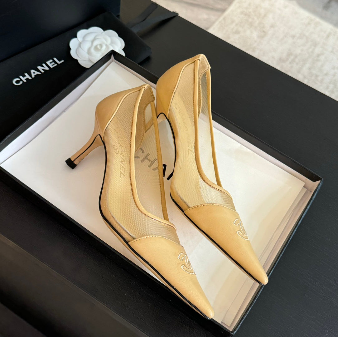 cc pump 65 beige transparent fabric lambskin