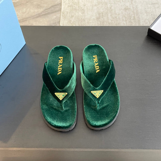 PRA RUBBER THONG SANDALS LAUREL GREEN VELVET