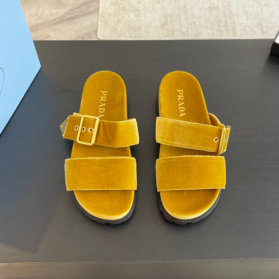 PRA SLIDES SANDALS AMBER VELVET