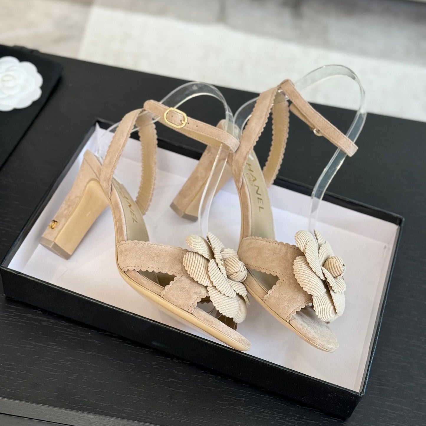 sandal flower high heel 80 beige suede