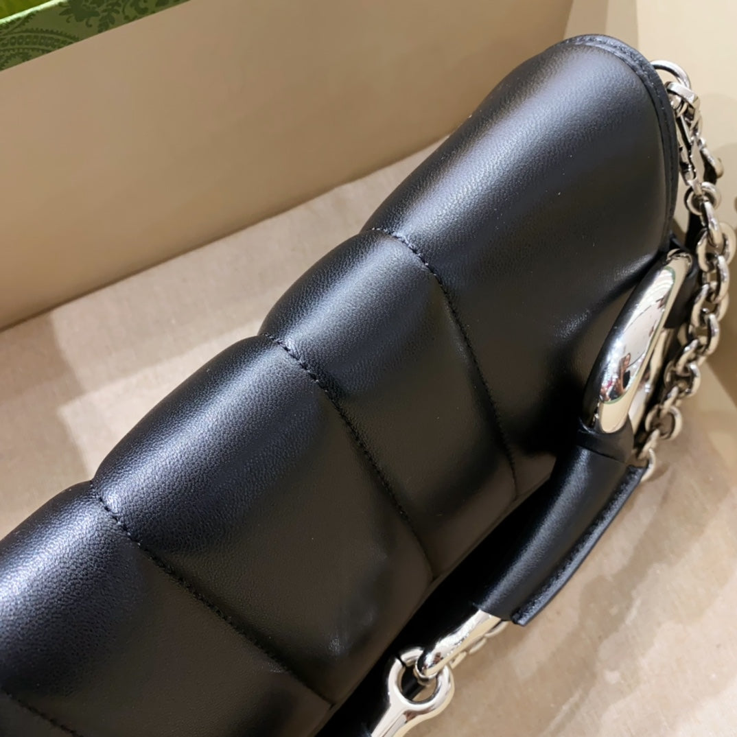 HORSEBIT CHAIN HANDBAG 38 IN BLACK CALFSKIN SILVER HARDWARE