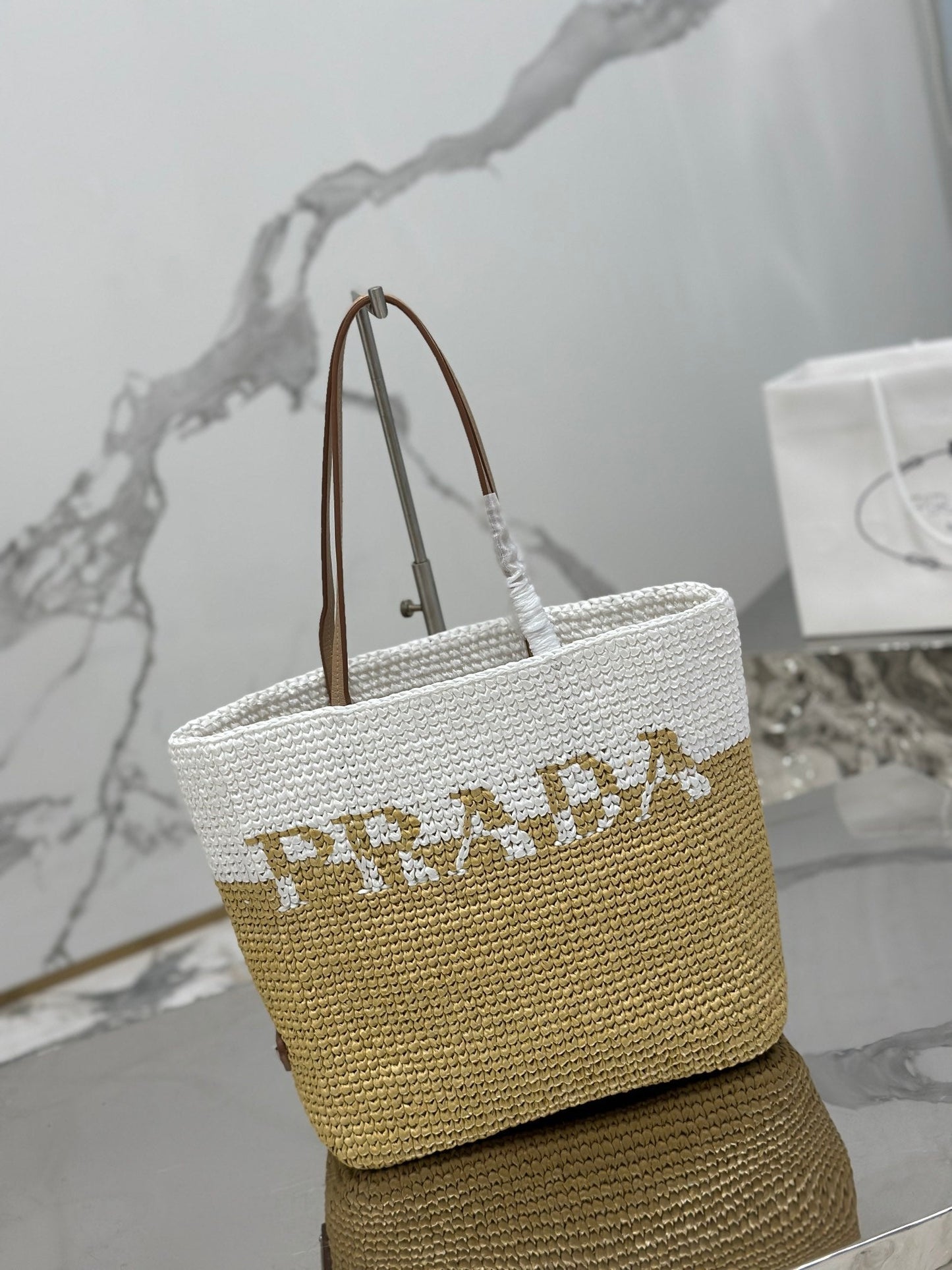 SMALL TOTE BAG 27 IN WHITE MIX BEIGE RAFFIA AND BROWN CALFSKIN HANDLE