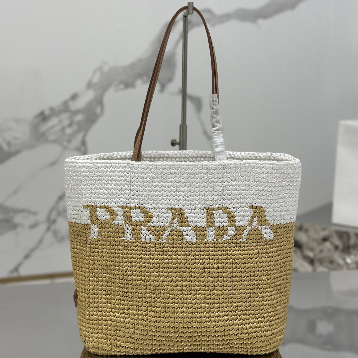 SMALL TOTE BAG 27 IN WHITE MIX BEIGE RAFFIA AND BROWN CALFSKIN HANDLE