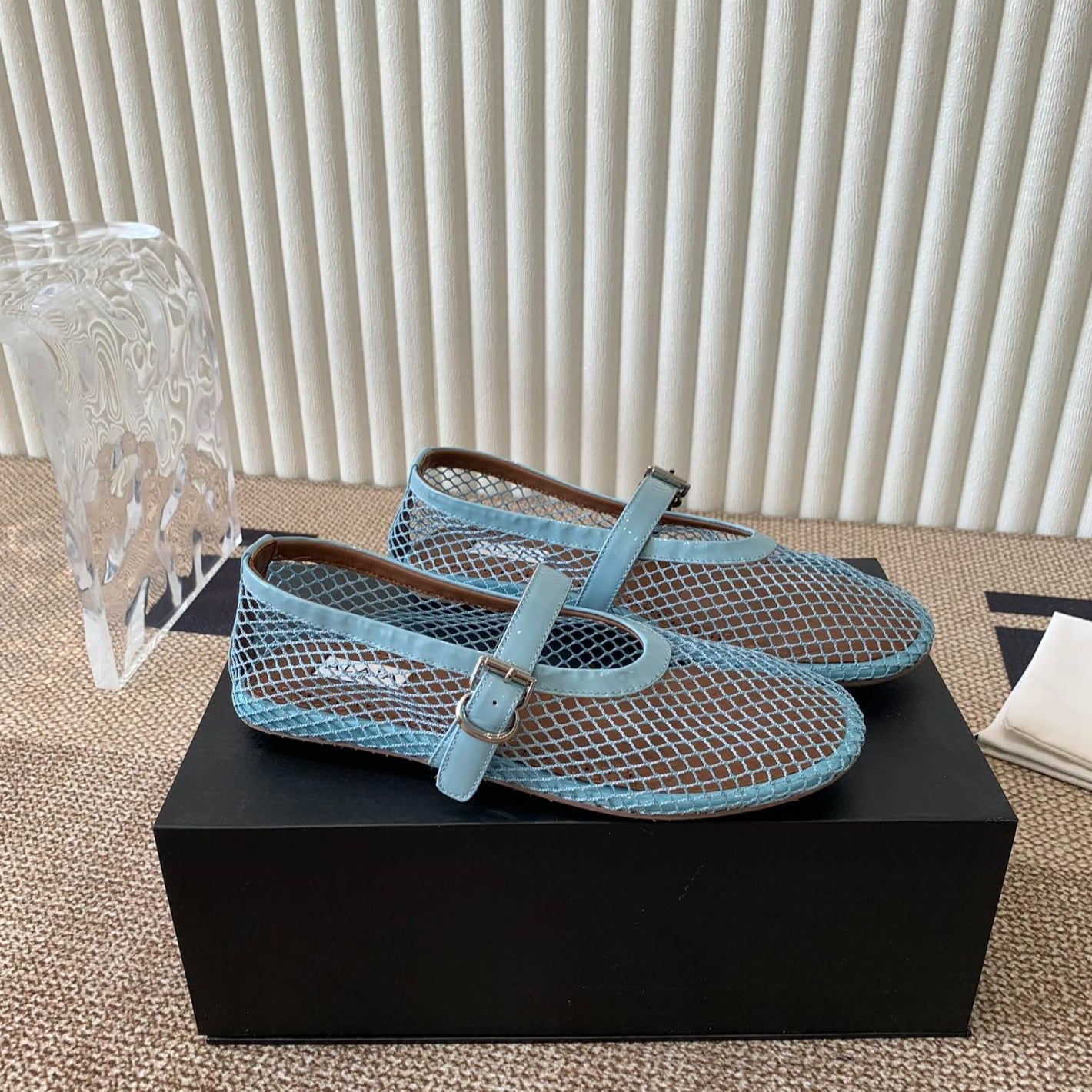 ballet flat in fishnet turquoise blue lambskin