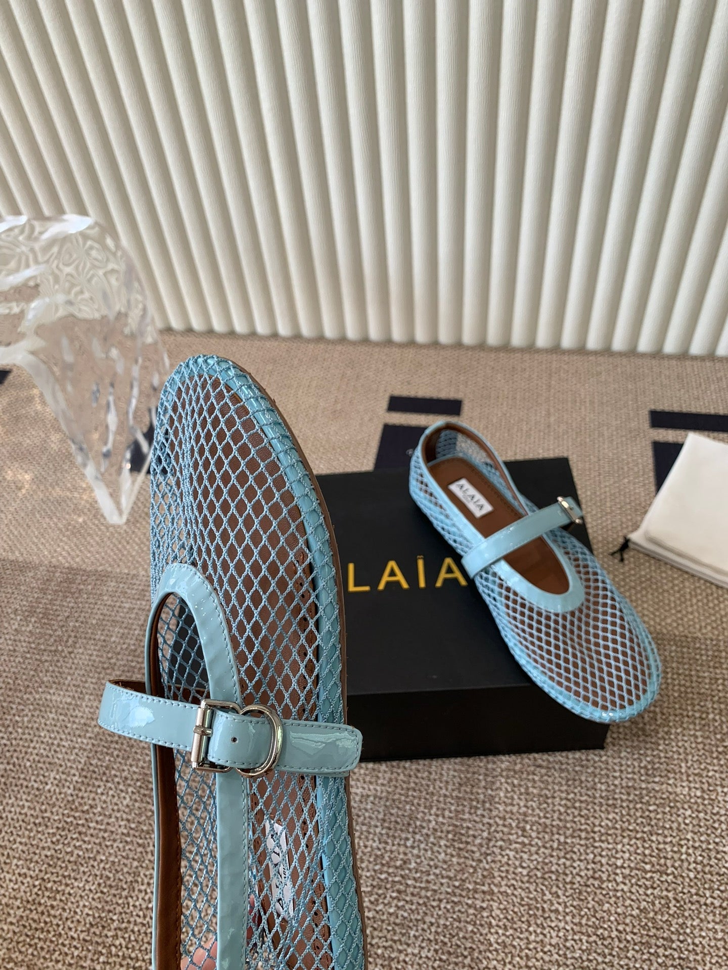 ballet flat in fishnet turquoise blue lambskin