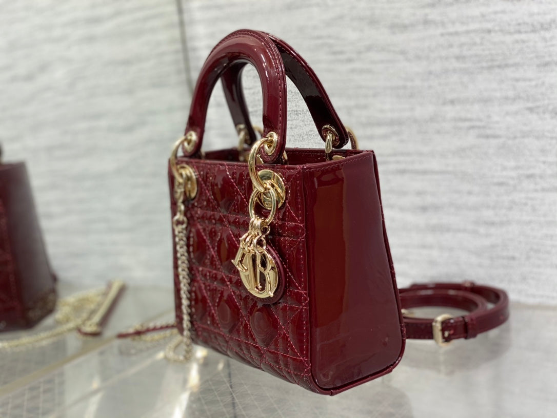 mini lady 17 wine patent calfskin