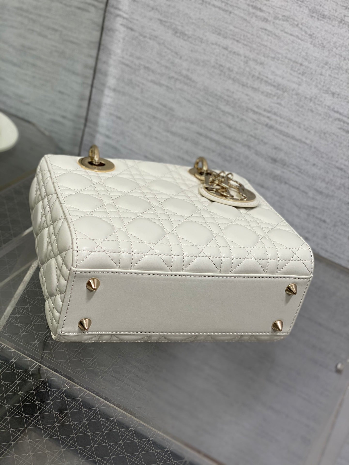 CD Lady Bag 20cm White Lambskin Light Gold Hardware