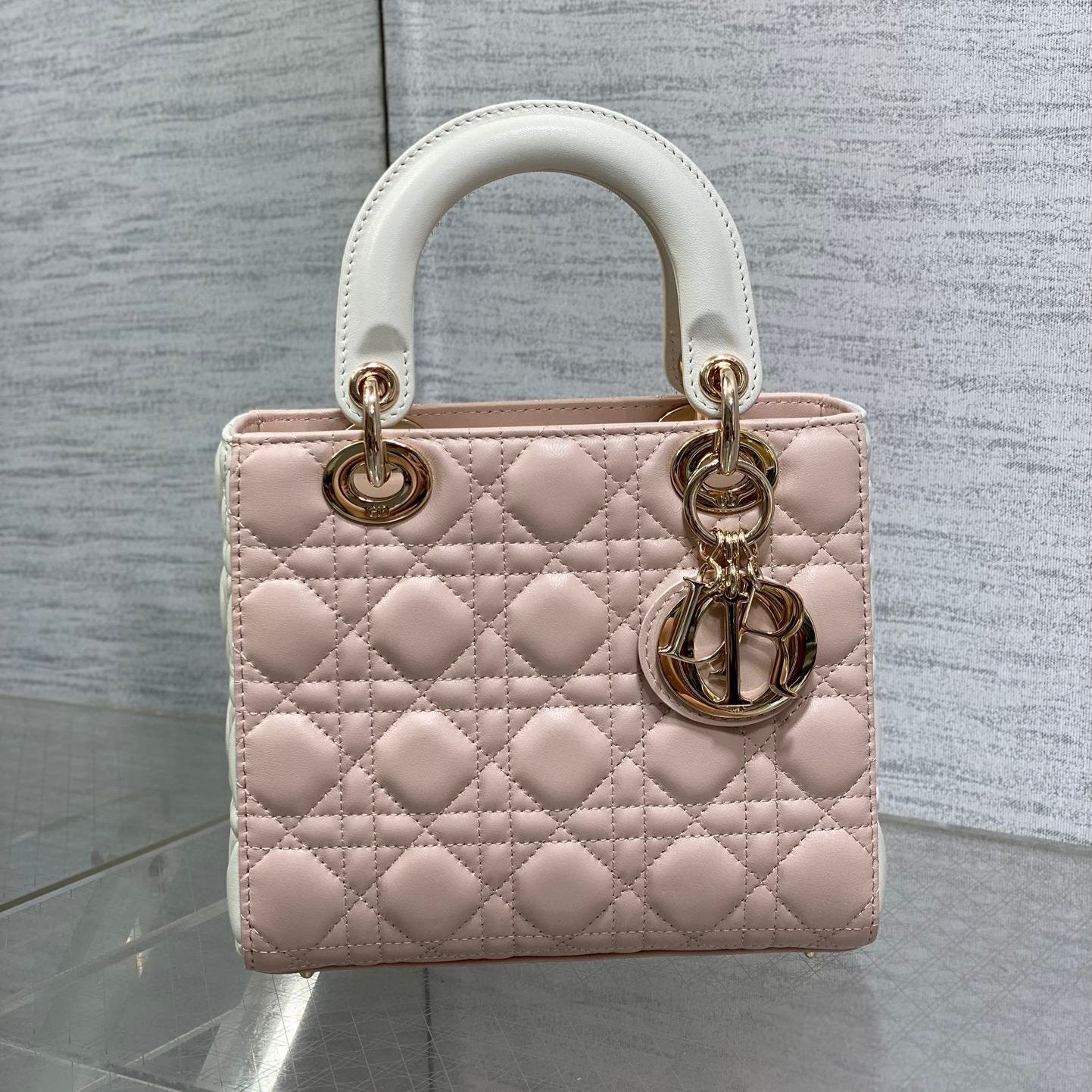 small lady 20 pink white lambskin