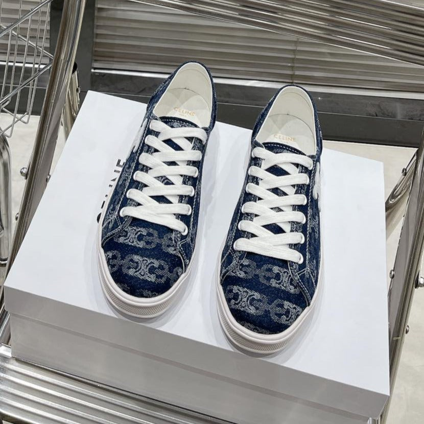 JANE SNEAKERS LOW LACE-UP WITH TRIOMPHE PATCH IN CANVAS AND CALFSKIN DETAIL NAVY/ WHITE LOGO