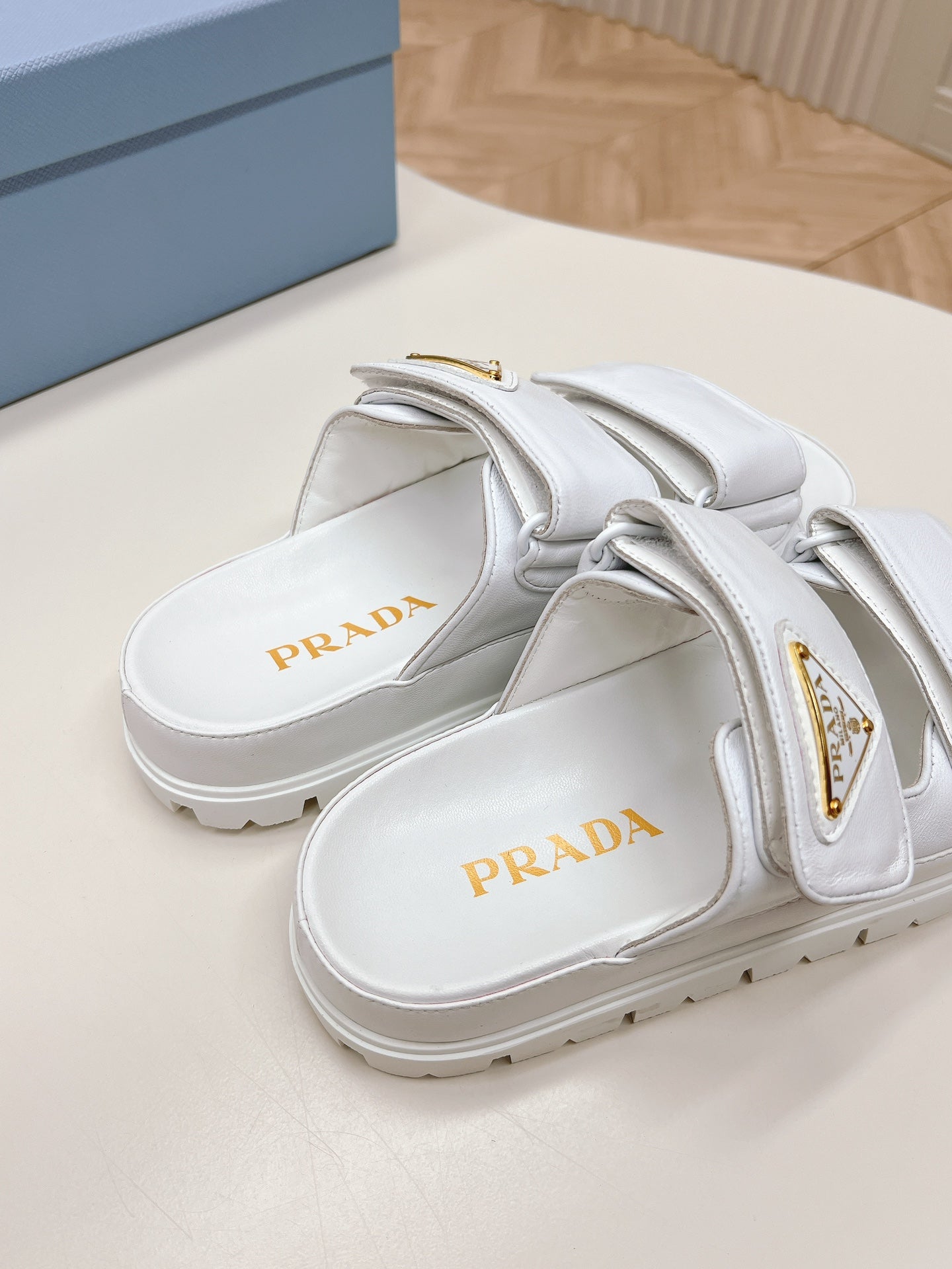 Pra Double Strap Slide 20 With Triangle Logo White Calfskin