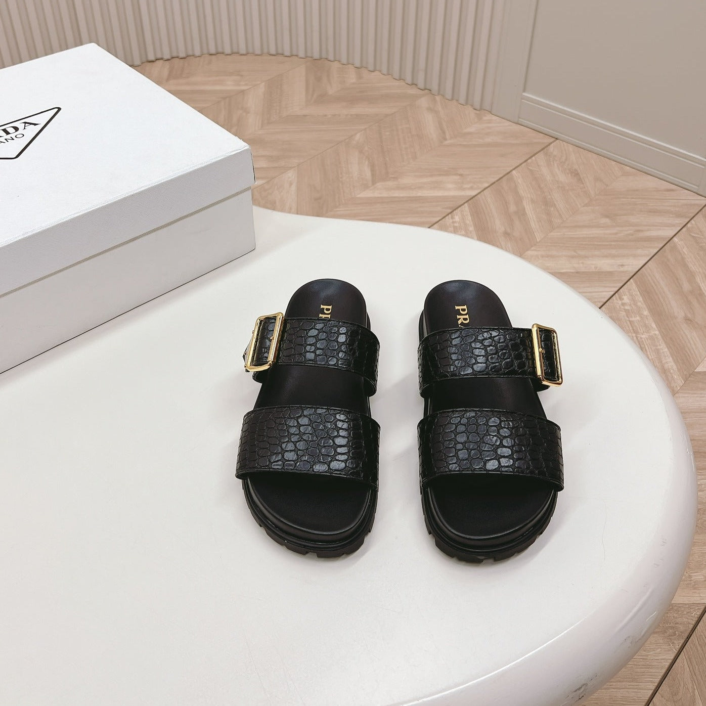 PRA CROCODILE MOTIF SLIDES SANDALS BLACK CALFSKIN