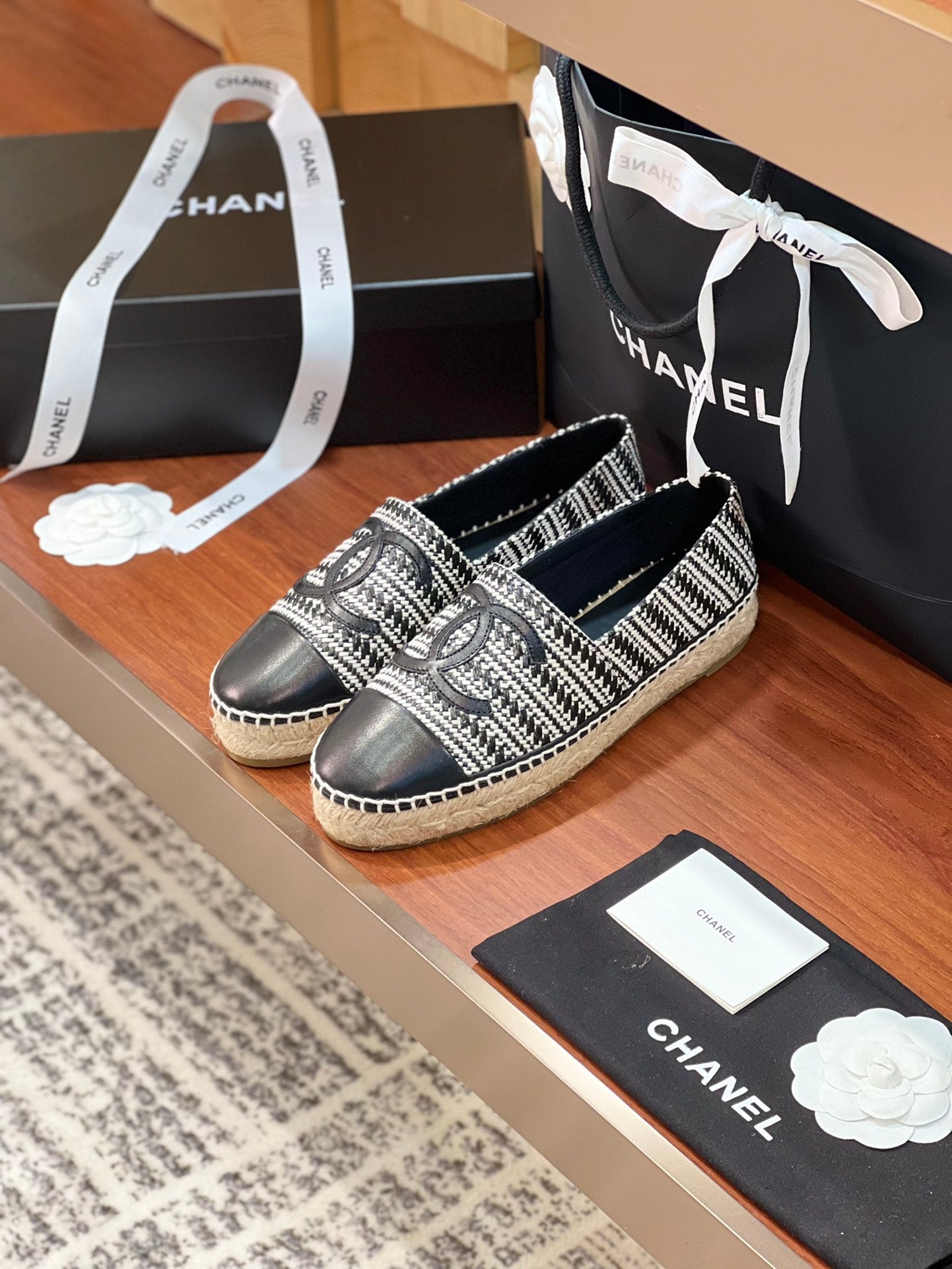 cc espadrilles black white woolen cloth black lambskin