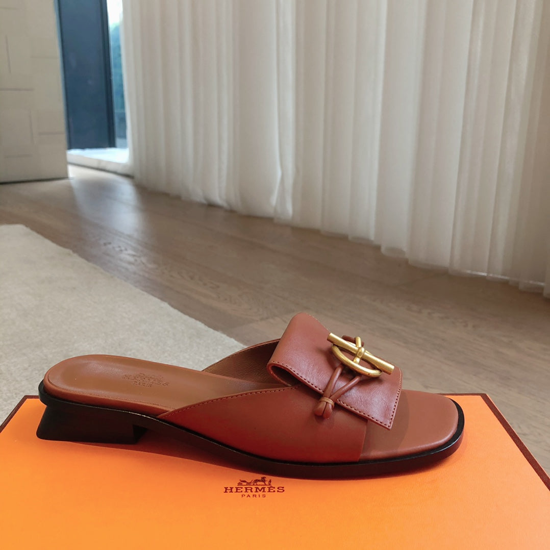 Isle Sandal Tan Calfskin