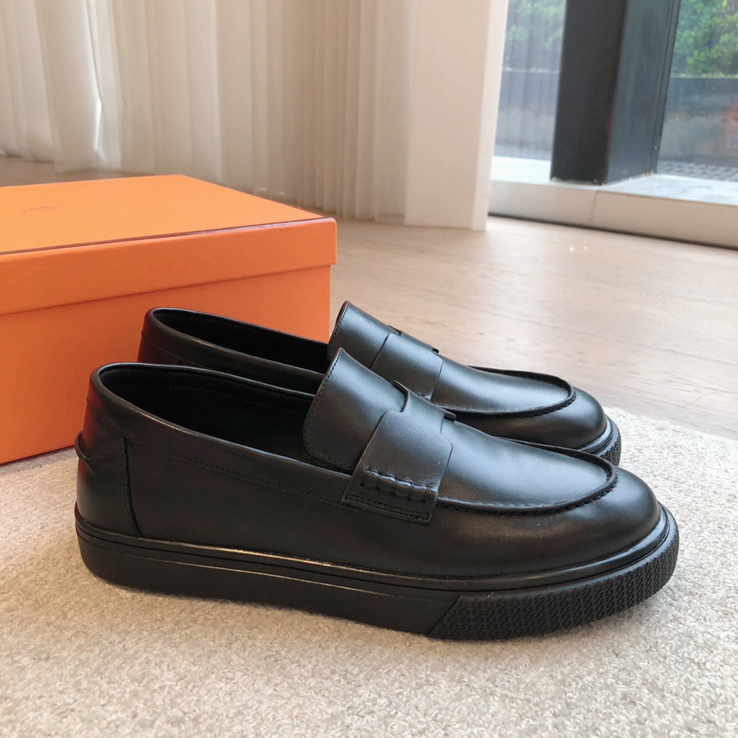 JOB LOAFER BLACK CALFSKIN