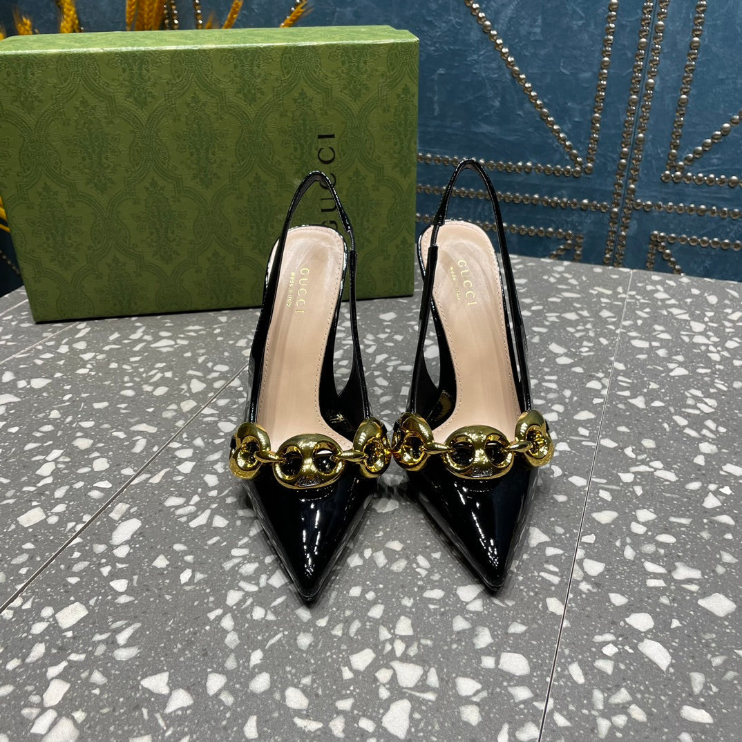 WOMEN'S SLINGBACK 10.5 CM IN BLACK CALFSKIN WITH GOLD HARDWARE