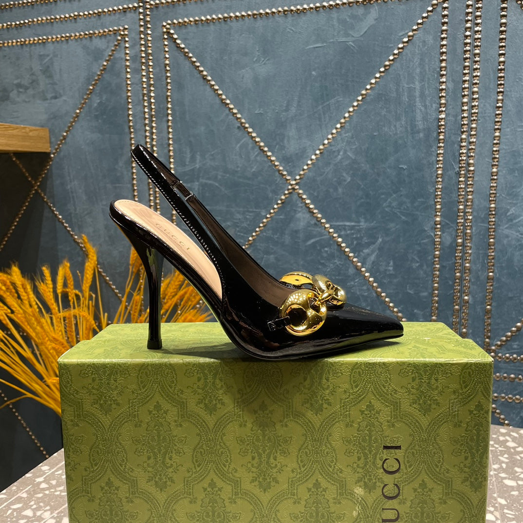 WOMEN'S SLINGBACK 10.5 CM IN BLACK CALFSKIN WITH GOLD HARDWARE