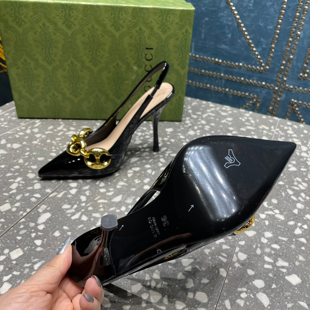 WOMEN'S SLINGBACK 10.5 CM IN BLACK CALFSKIN WITH GOLD HARDWARE