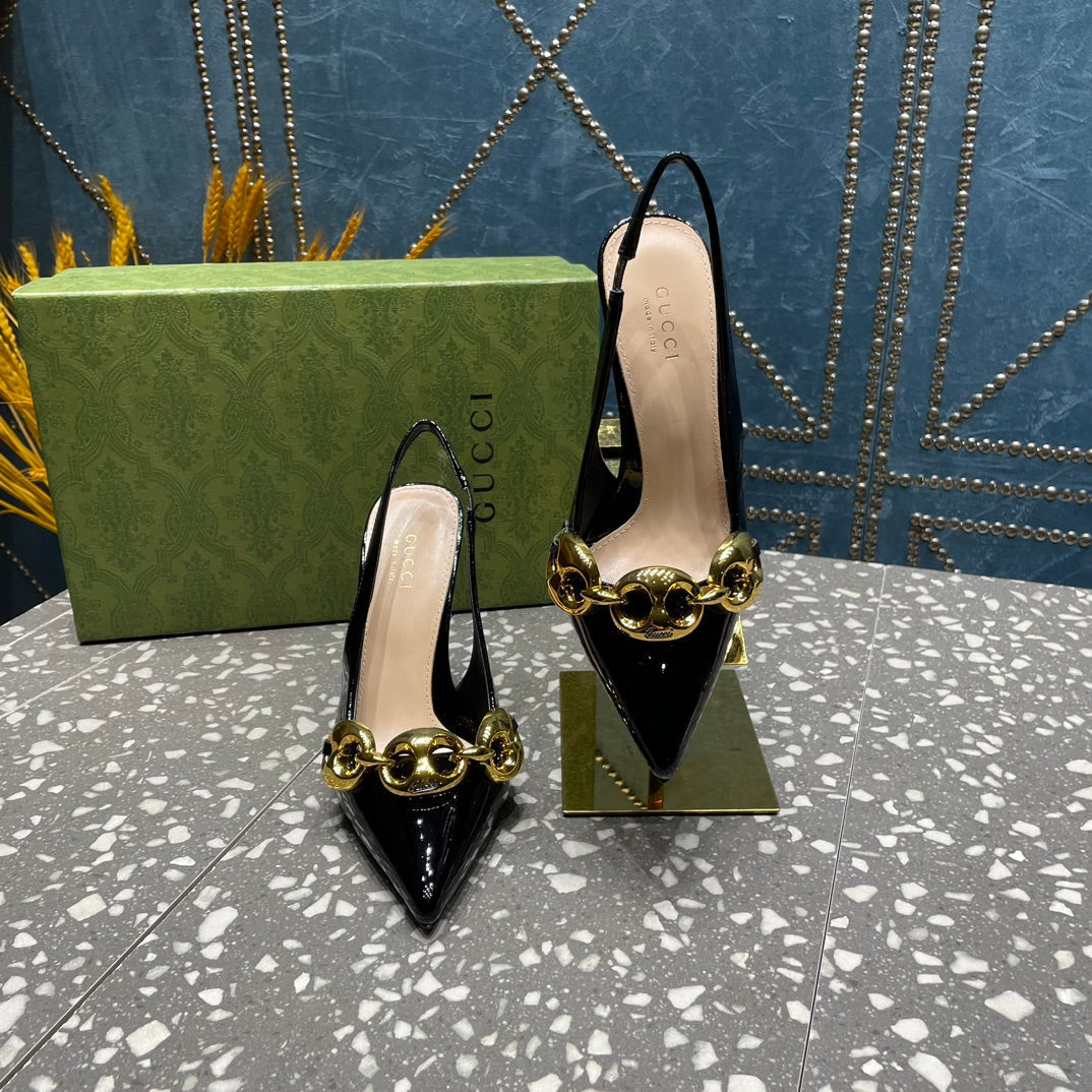 WOMEN'S SLINGBACK 10.5 CM IN BLACK CALFSKIN WITH GOLD HARDWARE