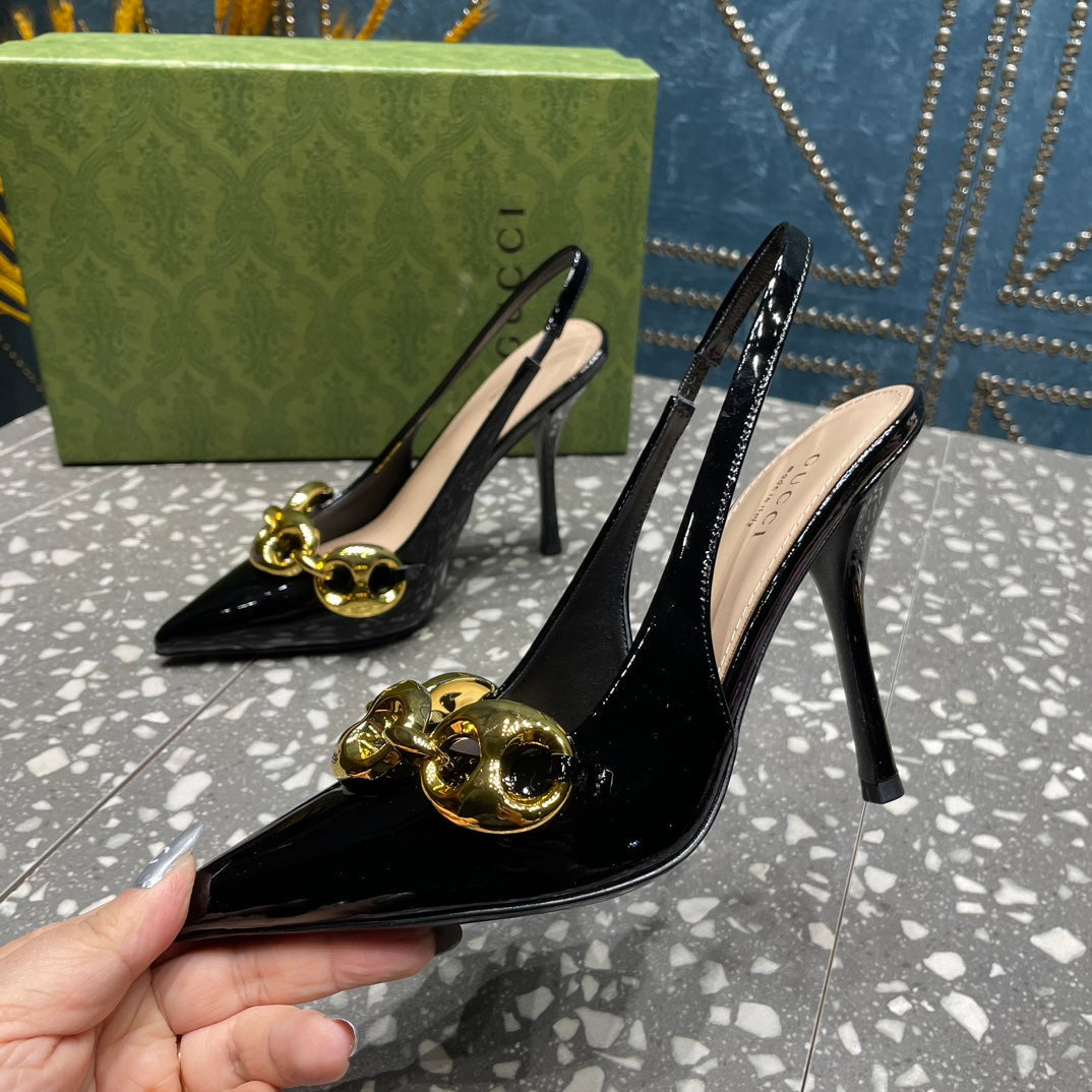 WOMEN'S SLINGBACK 10.5 CM IN BLACK CALFSKIN WITH GOLD HARDWARE