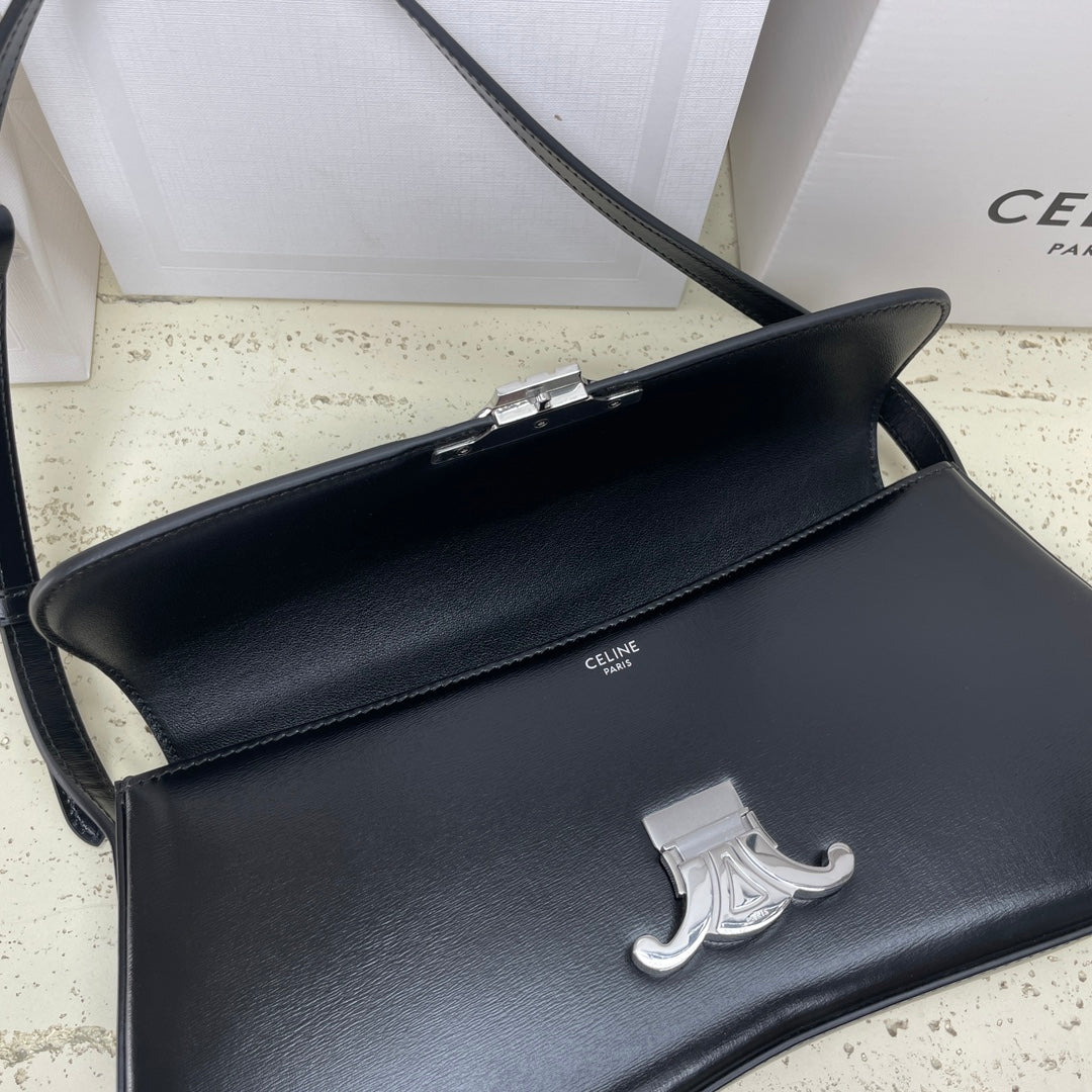 LOLA BAGUETTE BAG 28 IN BLACK SHINNY CALFSKIN