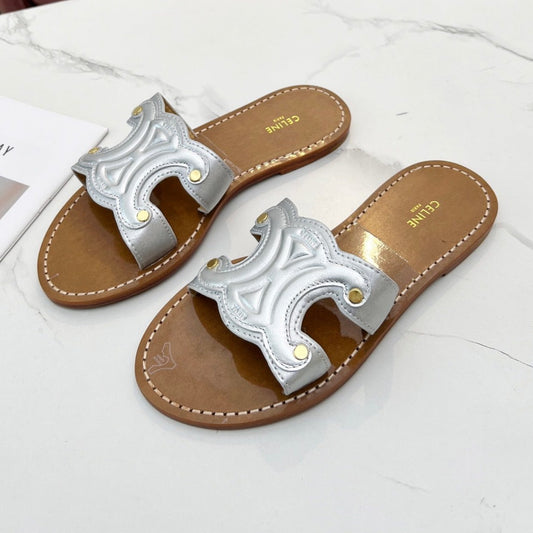 TRIOMPHE SLIDE IN SILVER CALFSKIN