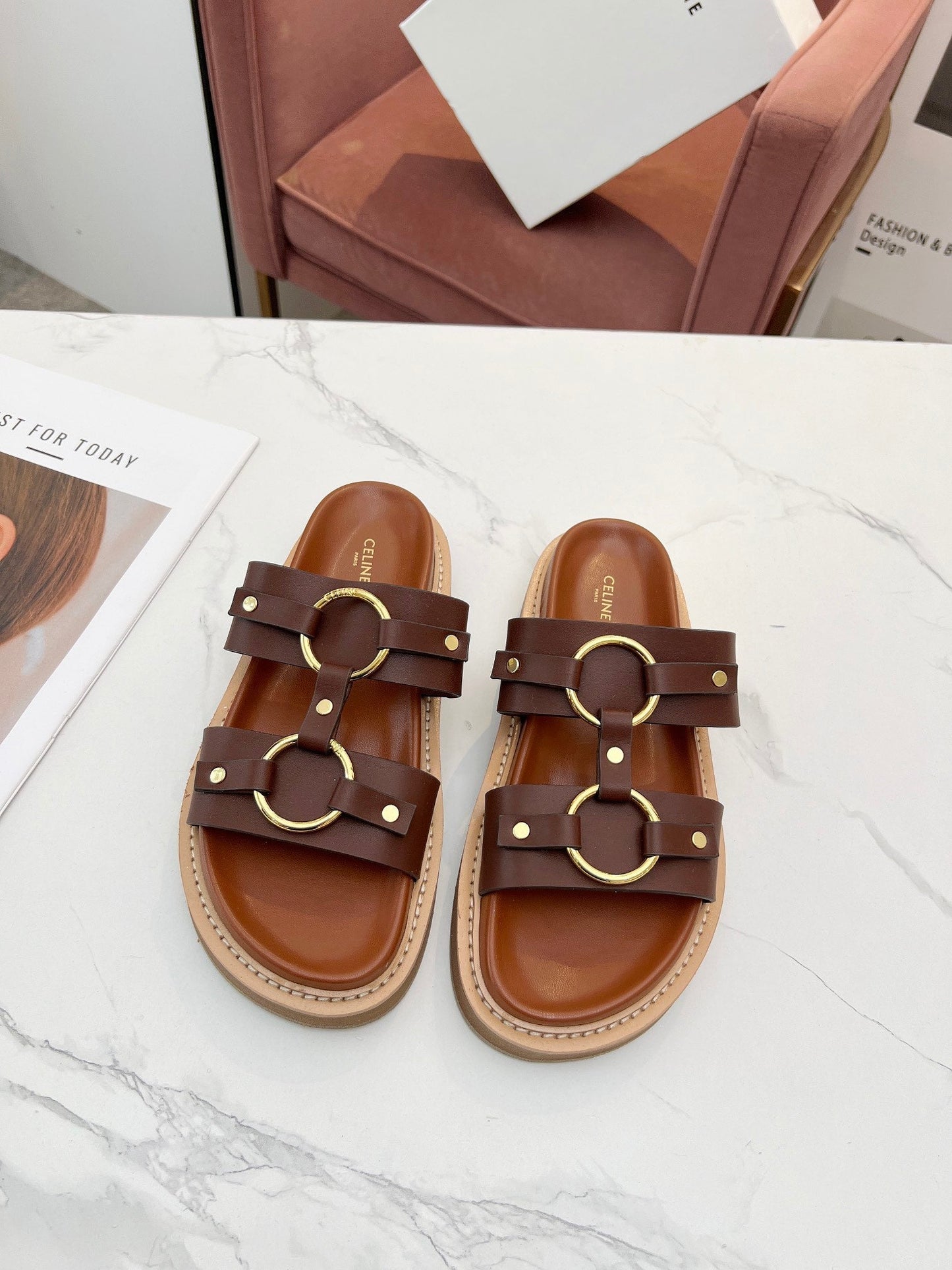 TIPPI SANDAL IN CHESTNUT BROWN CALFSKIN