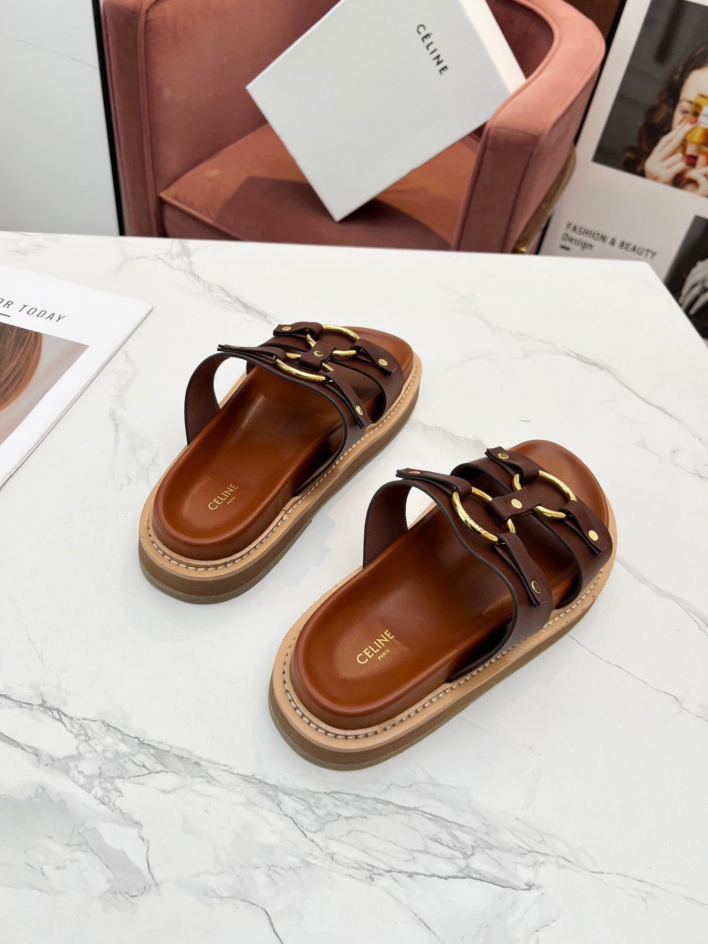 TIPPI SANDAL IN CHESTNUT BROWN CALFSKIN