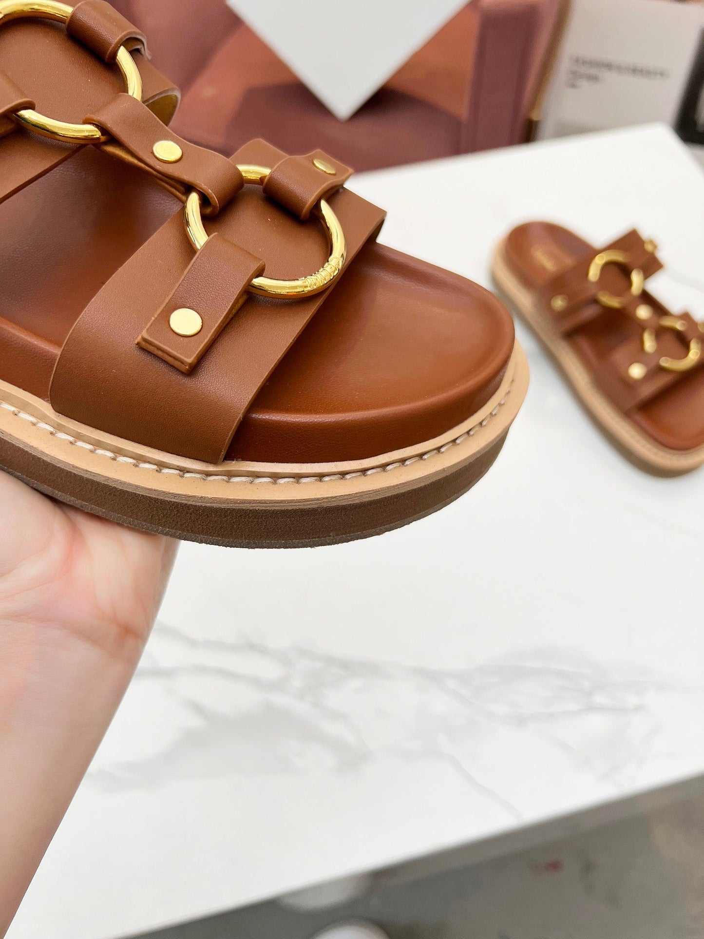 TIPPI SANDAL IN BRONZE BROWN CALFSKIN