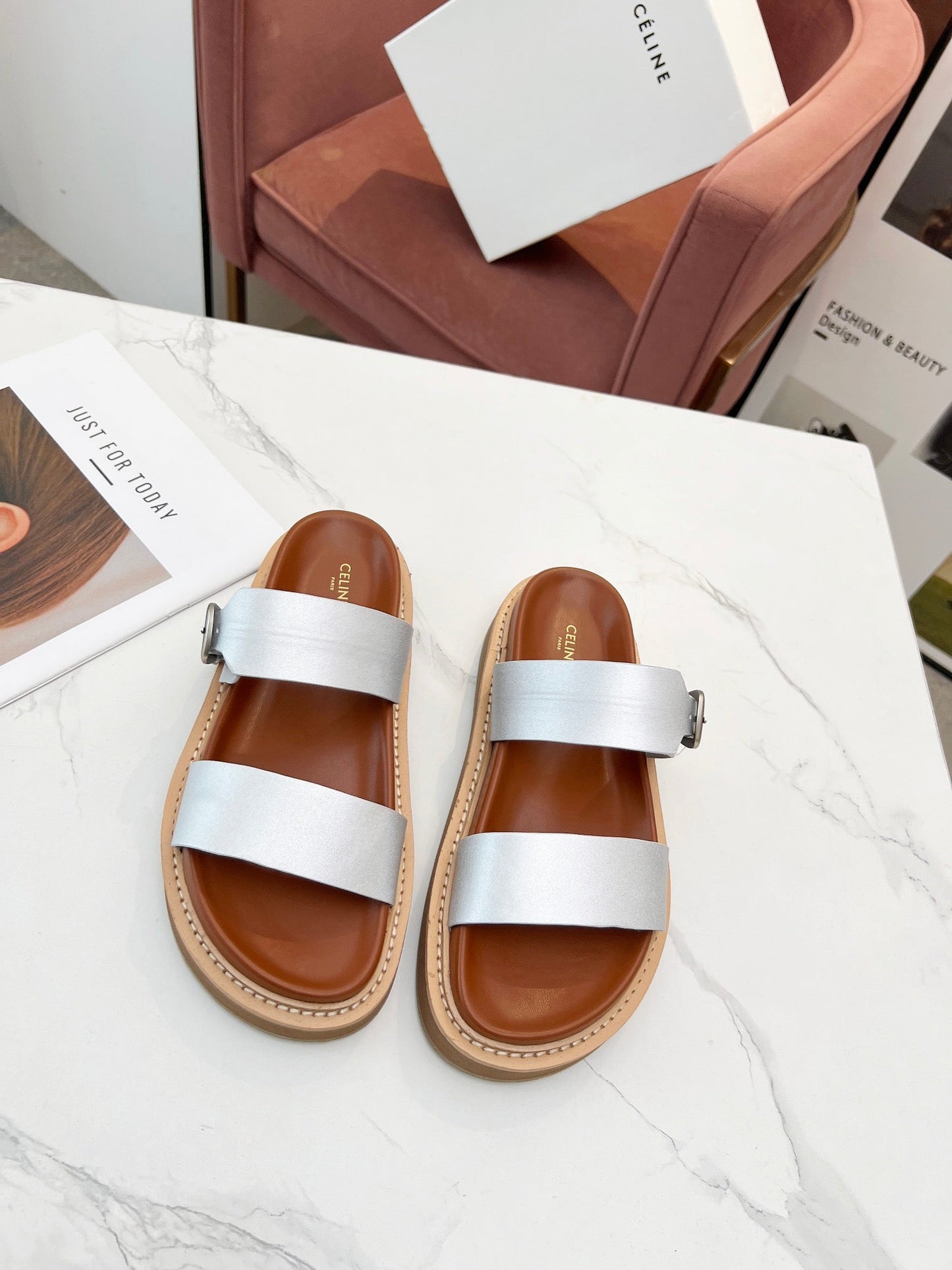 TWO-STRAP SANDALS IN SILVER CALFSKIN